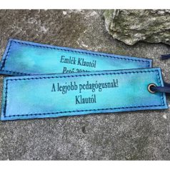 Gravírozott könyvjelző