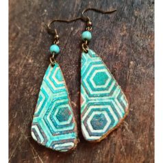 Hatszögek - háromszög bőr fülbevaló