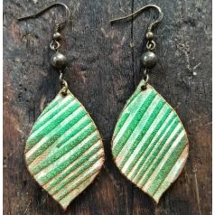 Faerezet - csepp alakú bőr fülbevaló