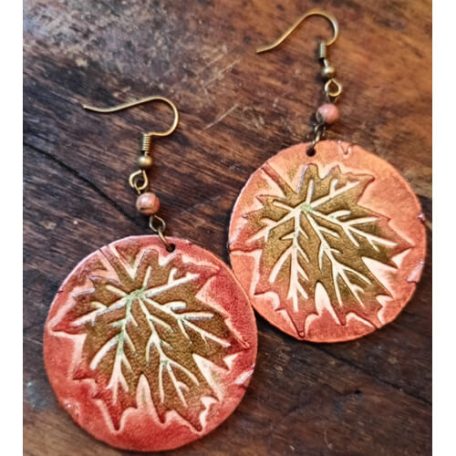 Falevél - 42 mm kerek bőr fülbevaló