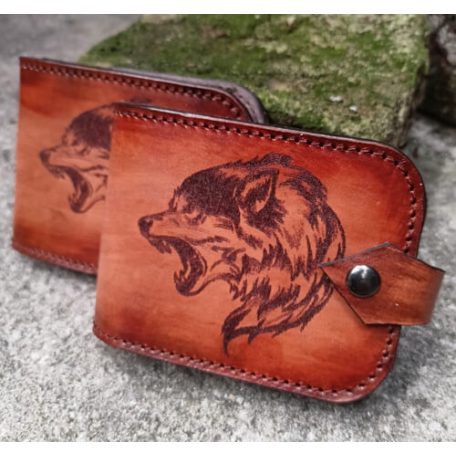 Kártyatartó farkasfej mintával