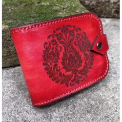 Kártyatartó magyaros virág mintával