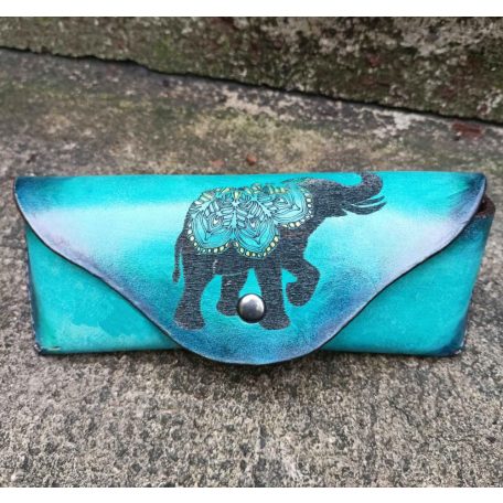 Elefánt mintás szemüvegtok különböző színekben