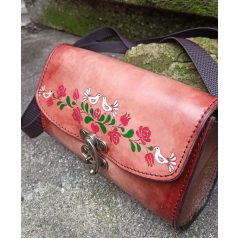 Kézzel festett valódi bőr válltáska, madár mintás