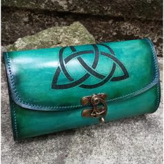 Kézzel festett valódi bőr válltáska, kelta mintás