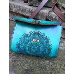 Kézzel festett valódi bőr válltáska